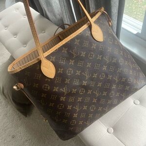 Louis Vuitton Neverful GM tote